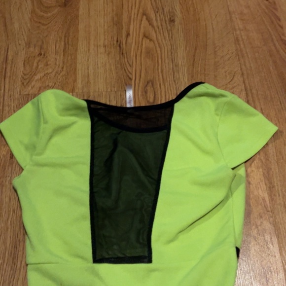 Clothes - Picture 15 of 16